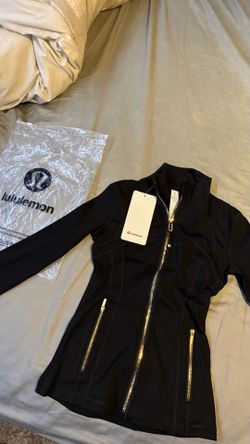 lululemon jacket
