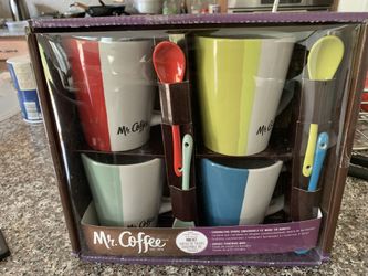 Coffee Cups With Matching Stirring Spoon