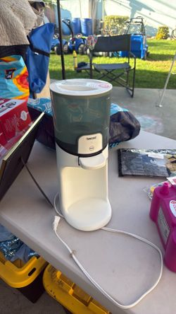 Breeza bottle warmer