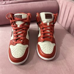 Women Nike Sneakers 