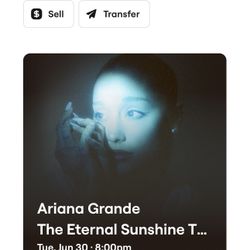 Ariana Grande Tickets (3)  FIRST ROW Suite/club 12 June 30 Sunrise.  Includes Drinks And Food 
