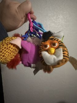 2000’s Mcdonald’s Plush Furby Keychains Set Of 9