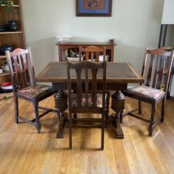 Dining Room Table and 4 Chairs
