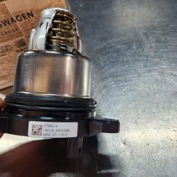 Brand New Audi 3.0l Thermostat