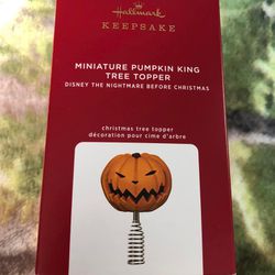 Hallmark Ornament Miniature Pumpkin King Tree Topper from Disney The Nightmare 
