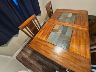 Dining table with leaf and 4 chairs