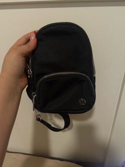 Mini Lululemon backpack
