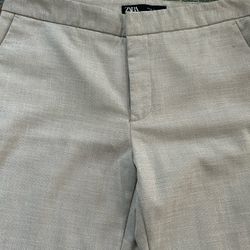 NWOT Zara Light Gray Cropped Pants Sz 4