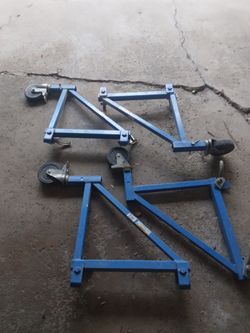 Two stages scaffolding