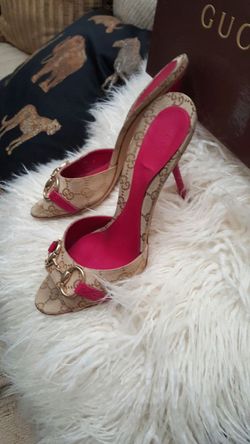 Gucci shoes size 10 authentic