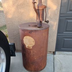 Old Classic  SHELL Oil Pump