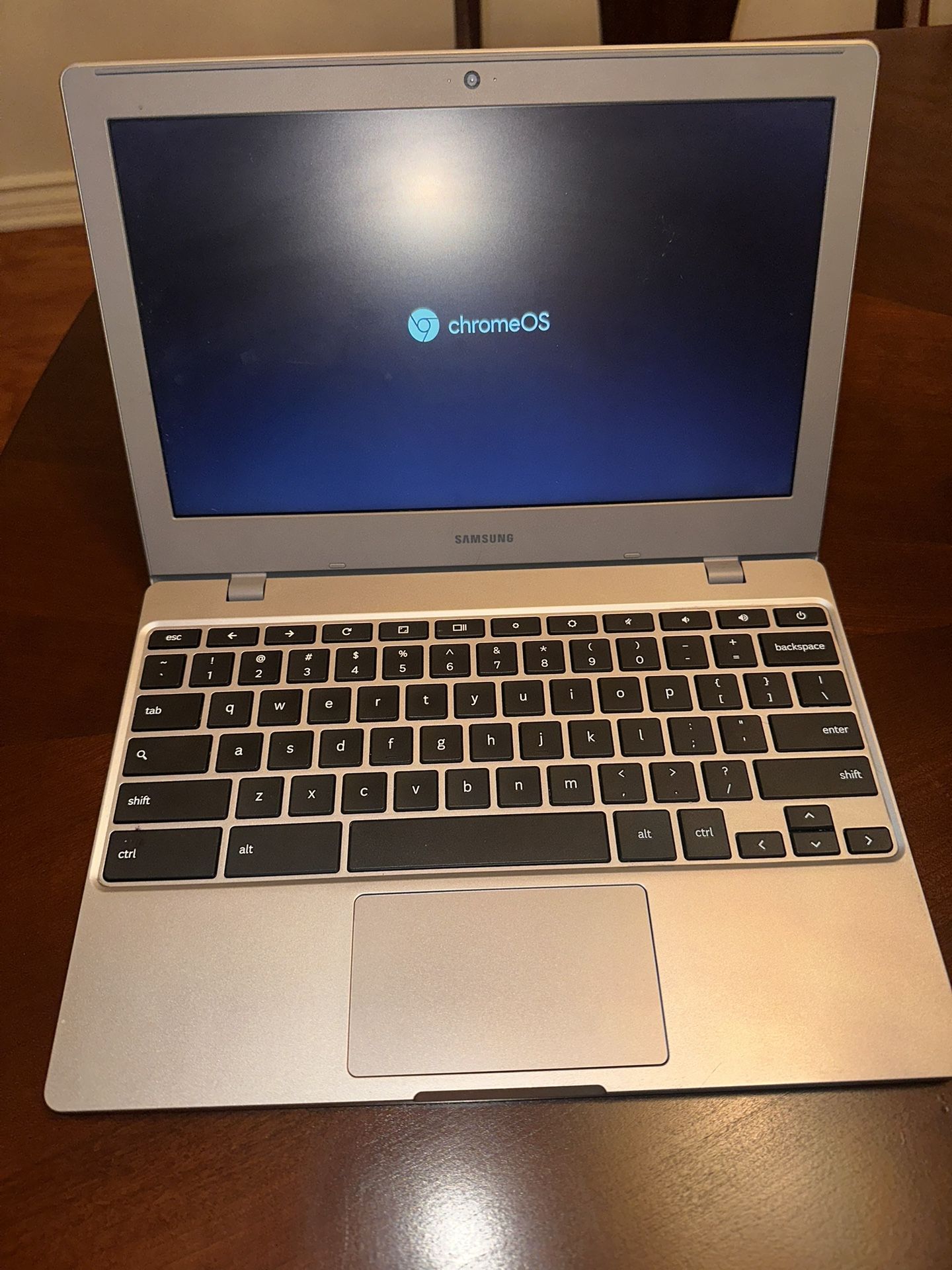 Samsung Chromebook 4 Celeron N4020 16GB eMMC - 4GB RAM XE310XBA-KC1US