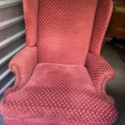 Elegant Upholstered Chair