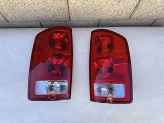 GMC Sierra Tail Light 2007-2013, GMC Sierra Tailight, $75 each side, far brake light, Passenger Side Only 