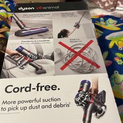 Dyson V8 animal