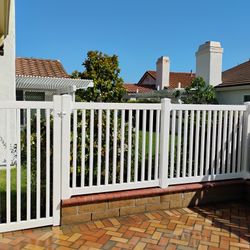 Vinyl Fencing 