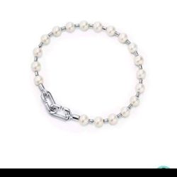 Tiffany & Co Hardware Pearl Lock Necklace 