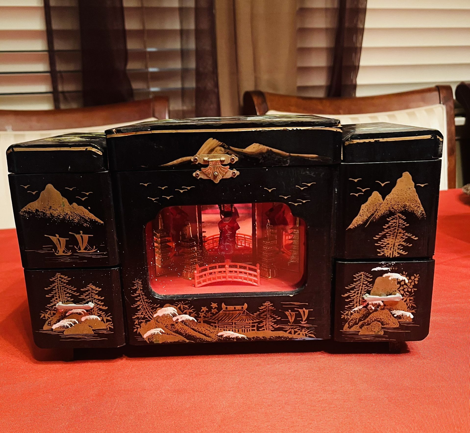 Rare Vintage Japanese Black Lacquer Musical Jewelry Box