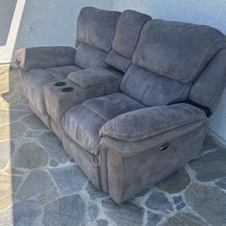 Love Seat Recliners. 