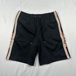 GUCCl STRIPE SHORTS