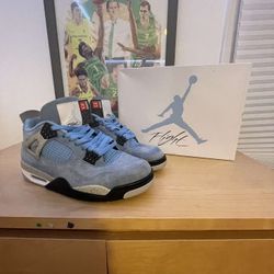 Jordan 4 UNC, Size 11
