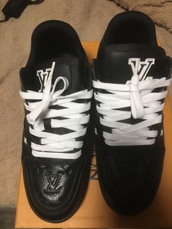 Louis Vuitton size 9