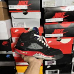 Jordan Top 3 5s size 11 USED But Clean