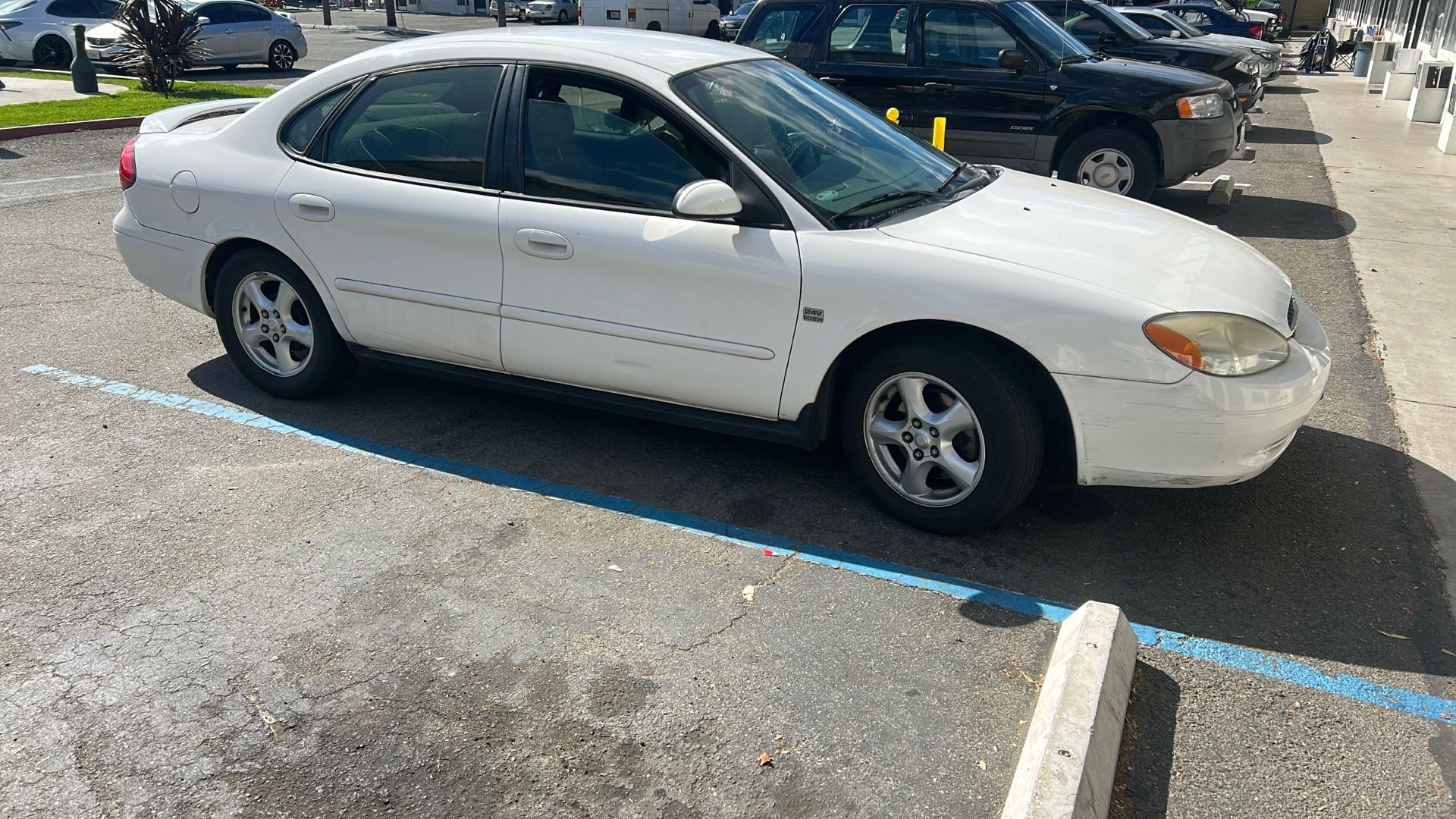 2003 Ford Taurus