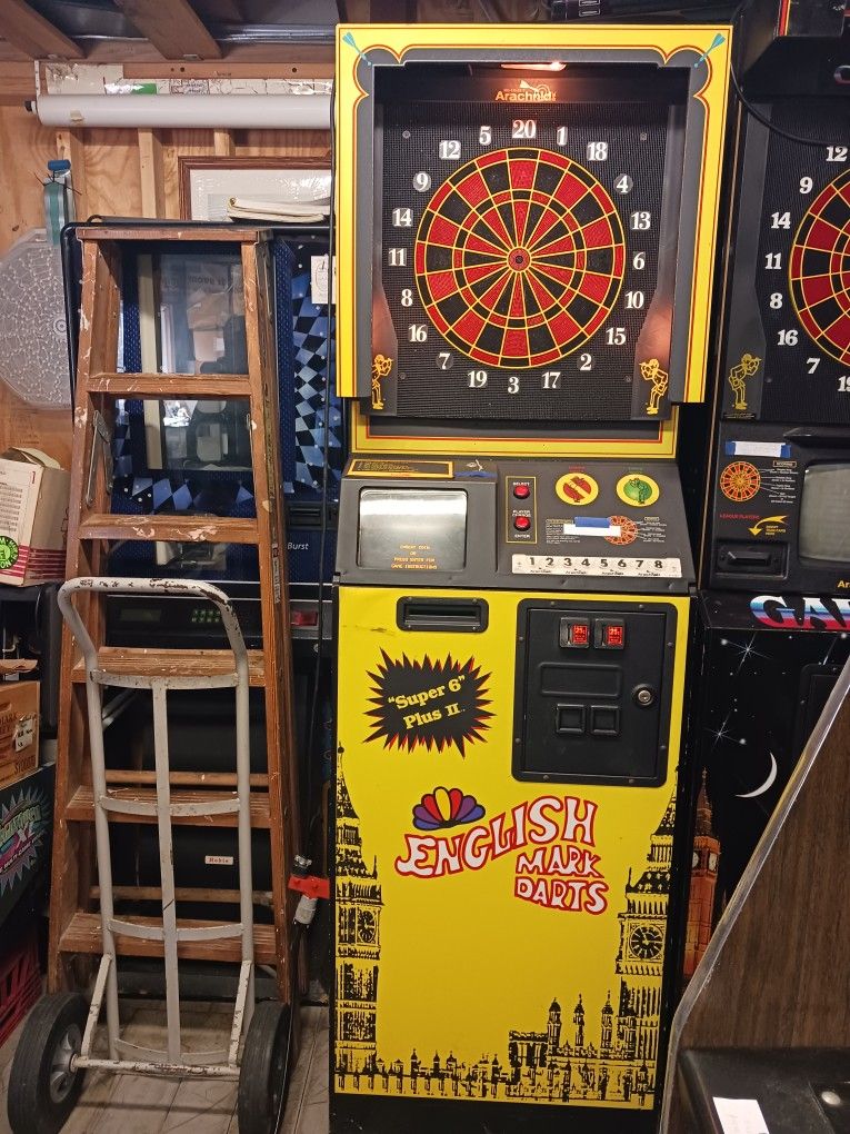 Arachnid Super 6 Dartboard 