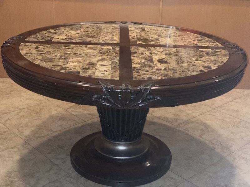 Dinning Table $20