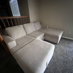 Sectional w/Ottoman 