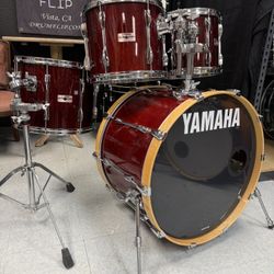 Yamaha Recording Custom 4pc Drum Set