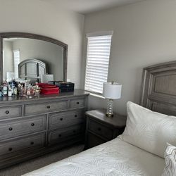 Bedroom Set 