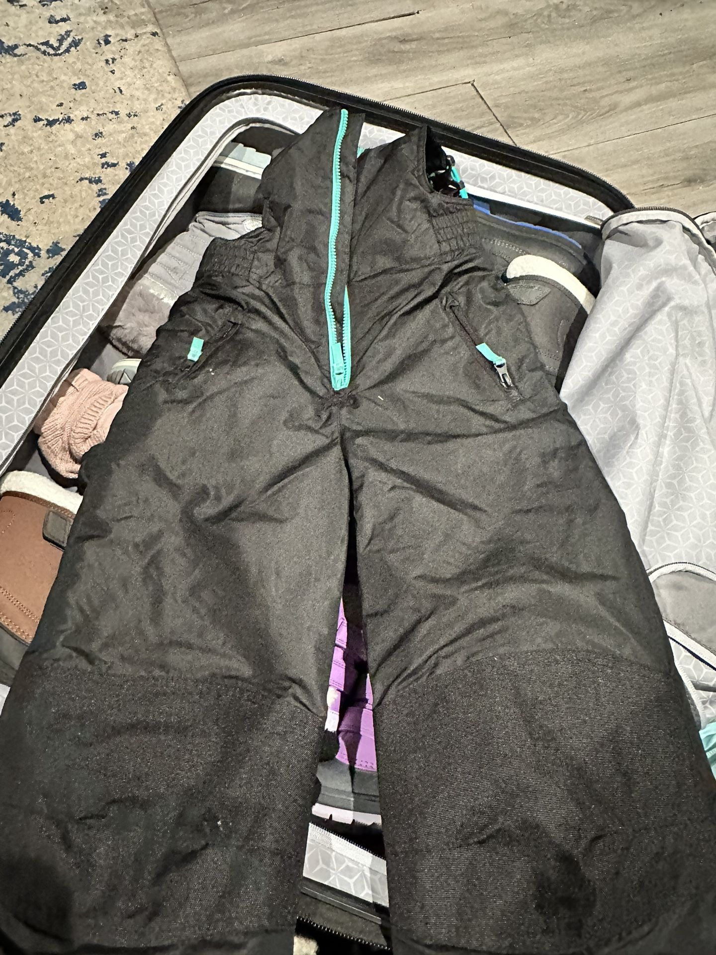 Girls Snow Suit Size 7 8