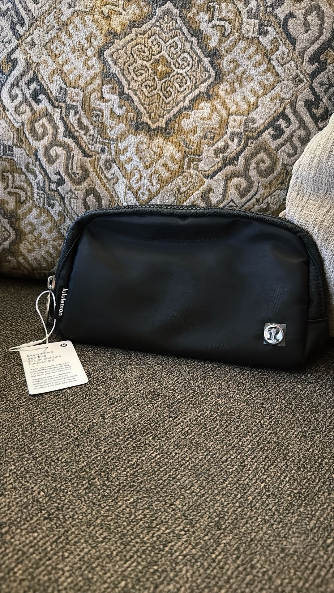 lululemon belt bag 