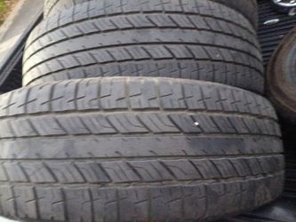 225/70R16 Uniroyal Laredo Tires (2)