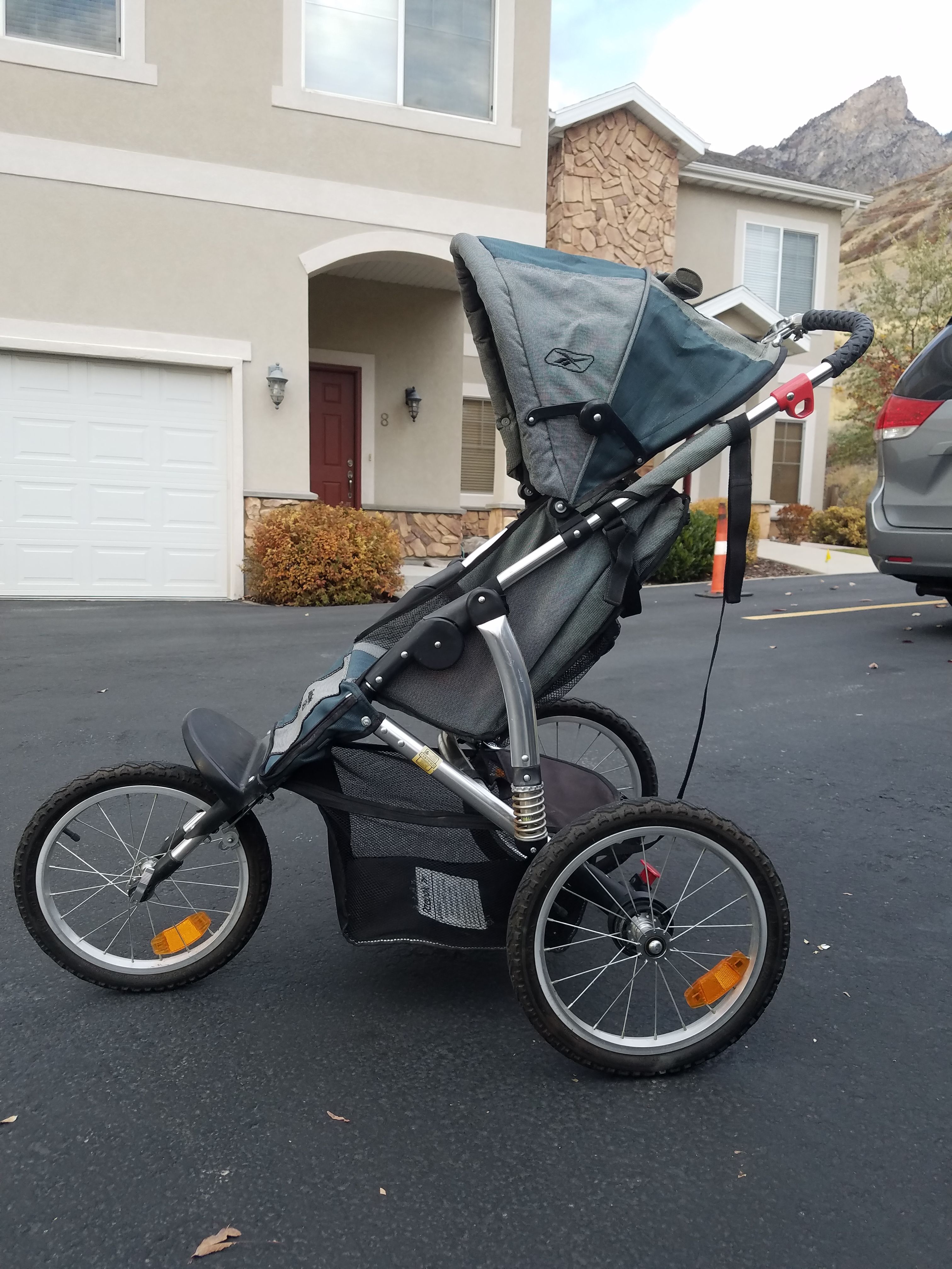 Reebok jogging stroller for Sale in Provo UT OfferUp