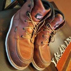 Red Wing Boots 9.5 EE