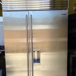 Sub Zero Built In Stainless Steel 48” Refrigerator 2022 Model