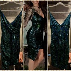 Sequined Emerald / Forest Green Dress /Date night Party Dress Size Small