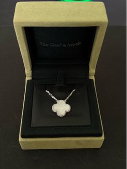 Vintage Alhambra Pendant