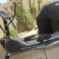 Full Size Elyptical Excersise Machine 