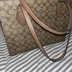 COACH City Zip Tote 