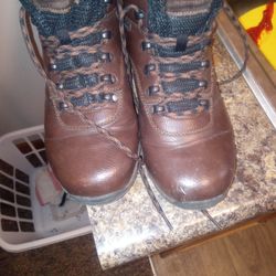 Men Shoes Size 10 
