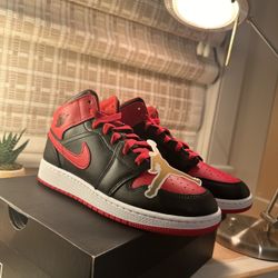 Jordan 1 Mid Alternate Bred GS 7Y