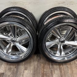 New US MAGS 22x10.5 all around. NOT STAGGERED