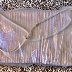  Crafted Cloth Hand Purse