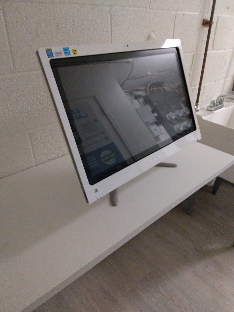 TV Monitor Needs Ac Charger 