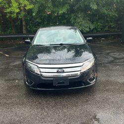 2012 Ford Fusion Great Condition 