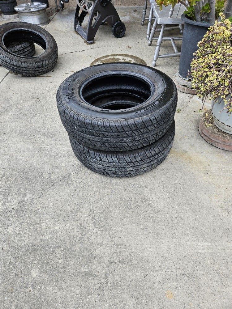 2 Llantas 1 205 55 16 Y 1 215 55 16 Por 50